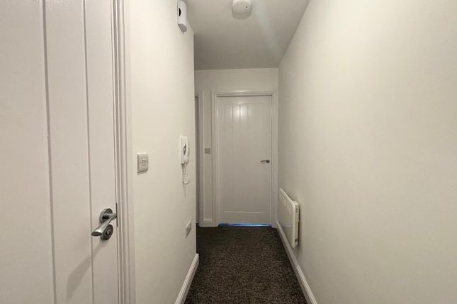 Apartment 12, Scholes Lane, St. Helens photo 2