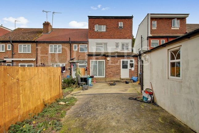 End terrace house for sale in Randall Avenue, London