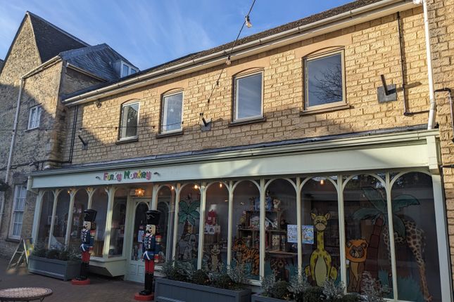 Office to let in The Wool Market, Cirencester