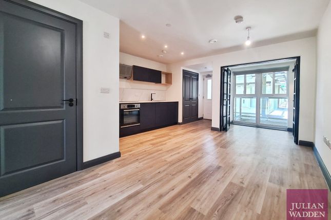 Apt 22, St Marys Gate, Stockport photo 2