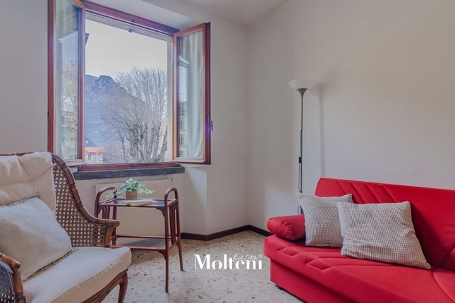 Thumbnail Duplex for sale in Lecco | Ref. Lecvin2| Molteni Real Estate, Via Leonardo Da Vinci 3 Lecco, Italy