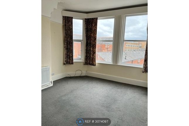Flat, Talbot St, Southport photo 4