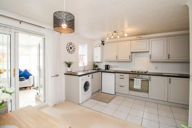 10, Kestrel Mews, Normanton photo 4