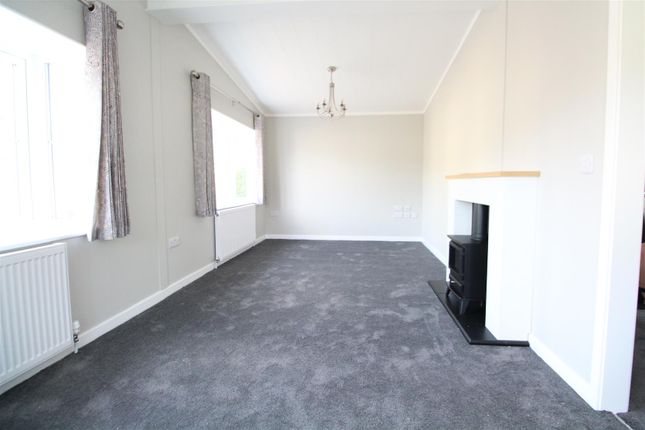 Mobile/park home for sale in Wallow Lane, Great Bricett, Ipswich