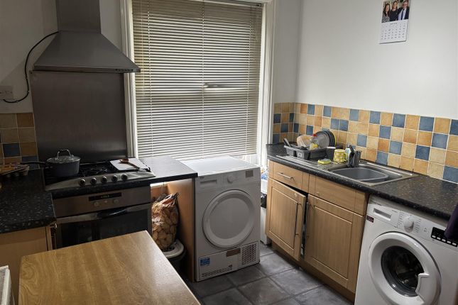 68, Walpole Street, Weymouth photo 3