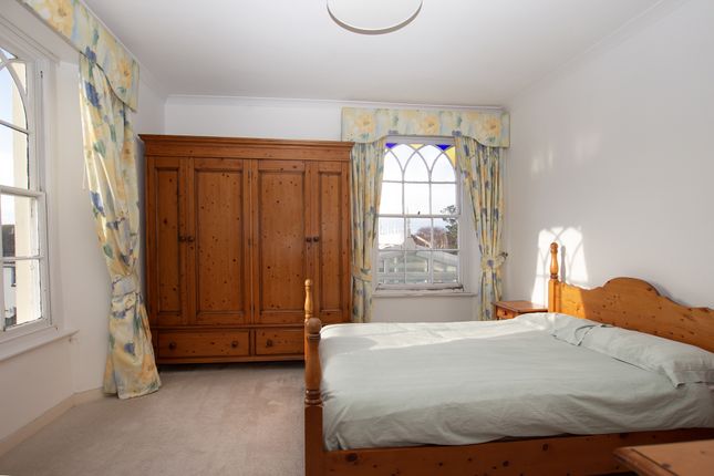 Le Villocq and Commercial Unit, Vale Road, St Sampson's photo 5