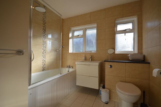 9, Belgrave Crescent, Chichester photo 5