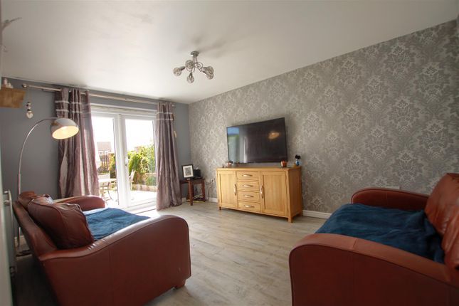 13, Galava Walk, Ingleby Barwick photo 3