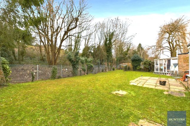 Property for sale in Brook Close, Wokingham