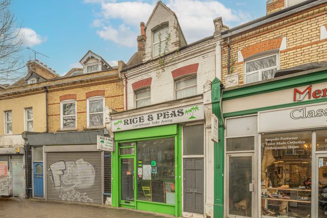 Thumbnail Restaurant/cafe for sale in Grove Vale, London