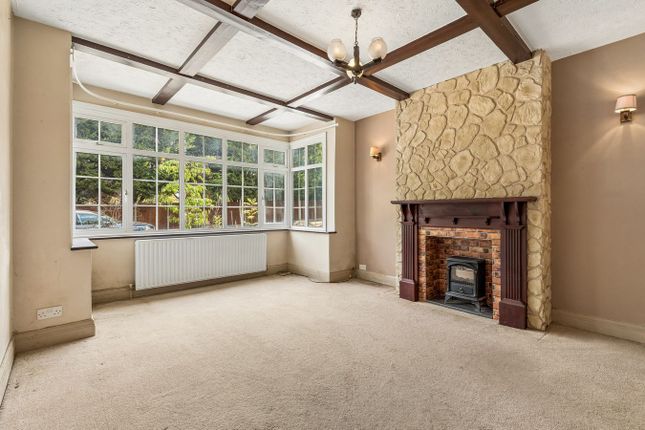 10, Greystone Gardens, Harrow photo 3