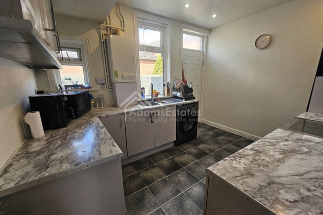 22, Cravendale Road, Dewsbury photo 4