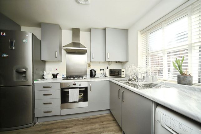 69, Rossiter Road, Taunton photo 4