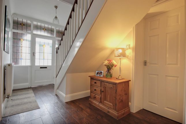 11, Longcroft Park, Beverley photo 2