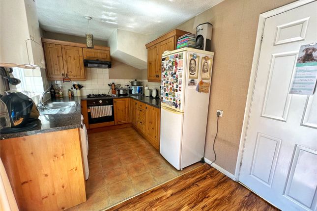 Terraced house for sale in The Spindles, Mossley