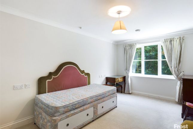 Flat for sale in Pegasus Court, Albany Place, Egham, Surrey