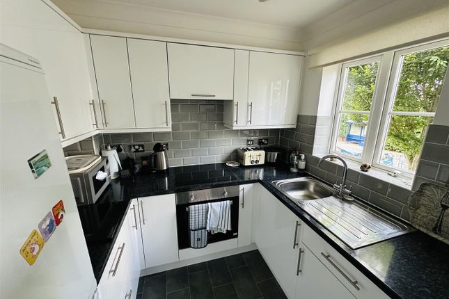 Flat 36, Pegasus Court, Brampton Way, Portishead photo 4