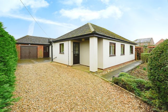 Thumbnail Detached bungalow for sale in Lords Lane, Heacham, King's Lynn