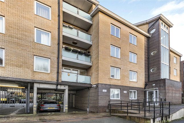 Flat for sale in Iceland Wharf, Yeoman Street, London