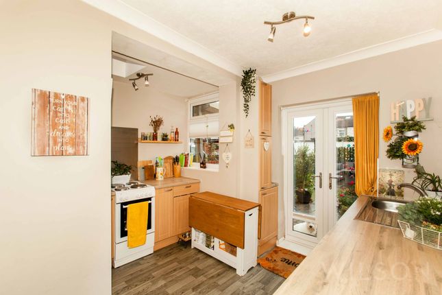 117 Langwith Road, Chesterfield photo 4