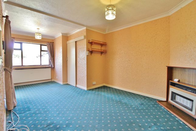 43, Hayling Avenue, Portsmouth photo 3