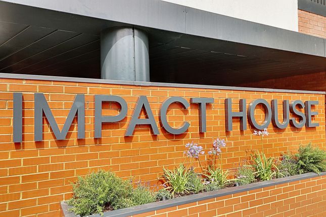 14 Impact House 181-185 High Road, Chigwell photo 2