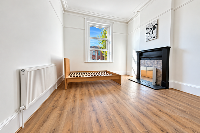 118a High Road, London photo 2