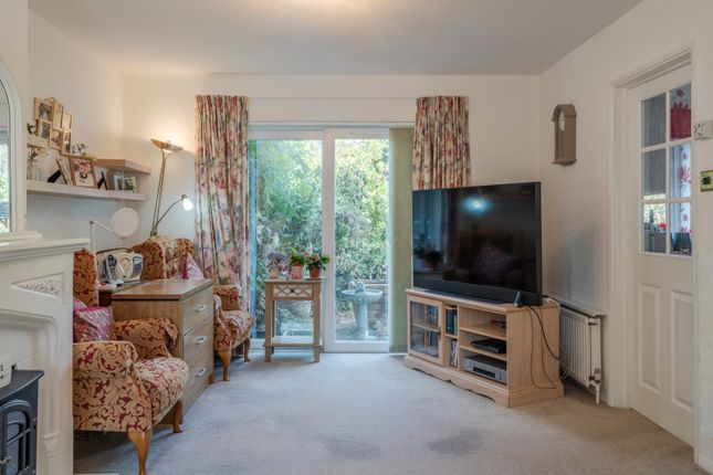 8, Ashton Crescent, Braunton photo 4