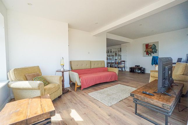 54, Pine Avenue, Hastings photo 4