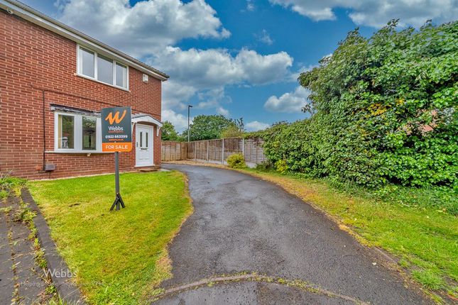 Thumbnail Property for sale in Jackson Close, Featherstone, Wolverhampton
