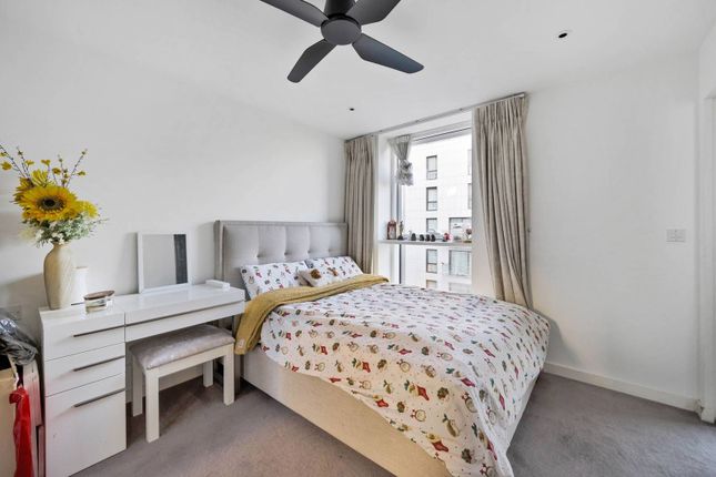 Thumbnail Flat for sale in Nature View Apartments, Manor House, London
