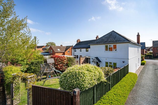 Jasmine Cottage, Welland Road, Hanley Swan photo 3