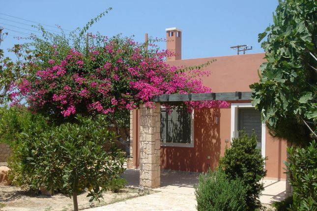 Thumbnail Villa for sale in Rodon 13, Aeginitissa, Aegina Island 180 10, Greece