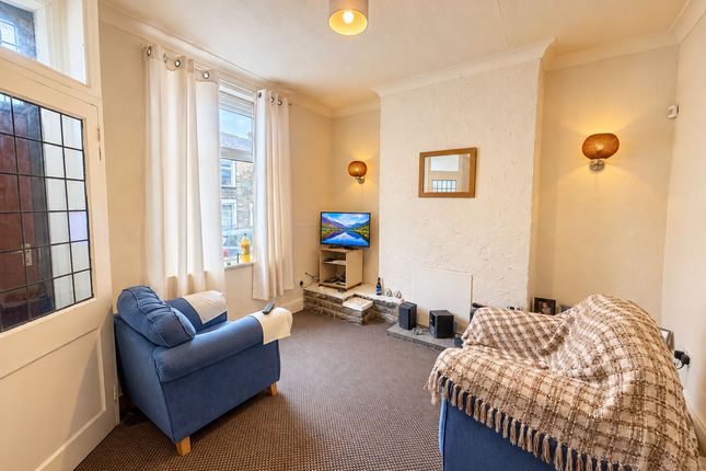 2-bed terraced on 26 Whitehall Street, Nelson, £70,000