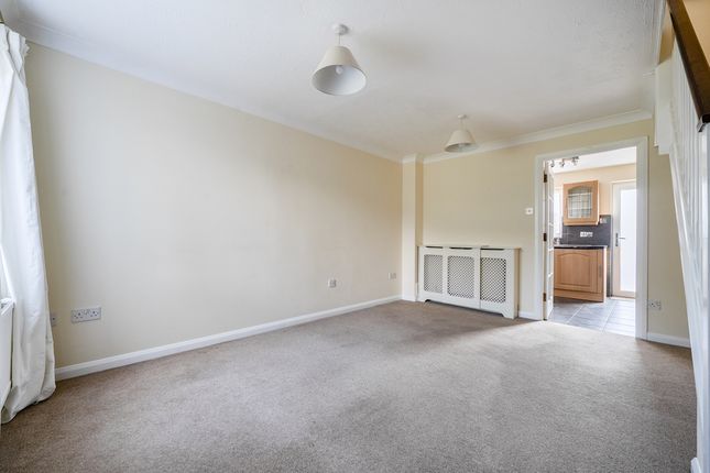 70 Trewarden Avenue, Iver photo 4