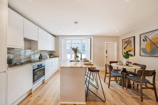 Terraced house for sale in St. Pauls Road, London