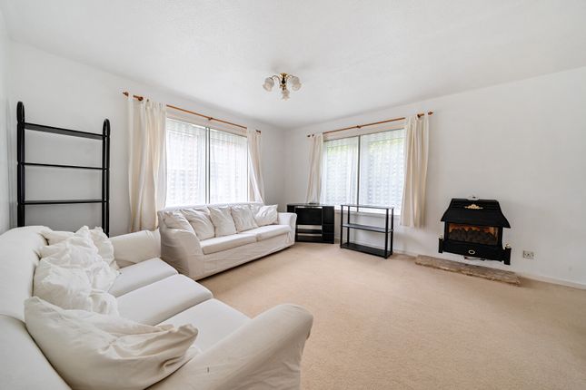 Flat for sale in Somers Close, Reigate, Surrey