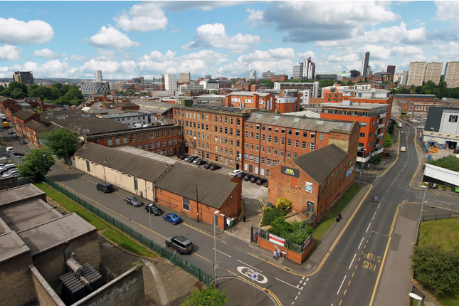 Office to let in Mabgate Mills, Mabgate, Leeds