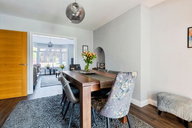 2, Drake Avenue, Worthing photo 4