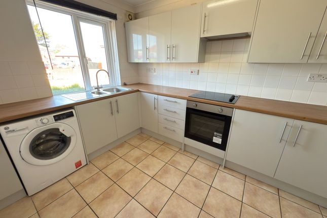 8 Bartons Court, Forton Road, GOSPORT photo 2