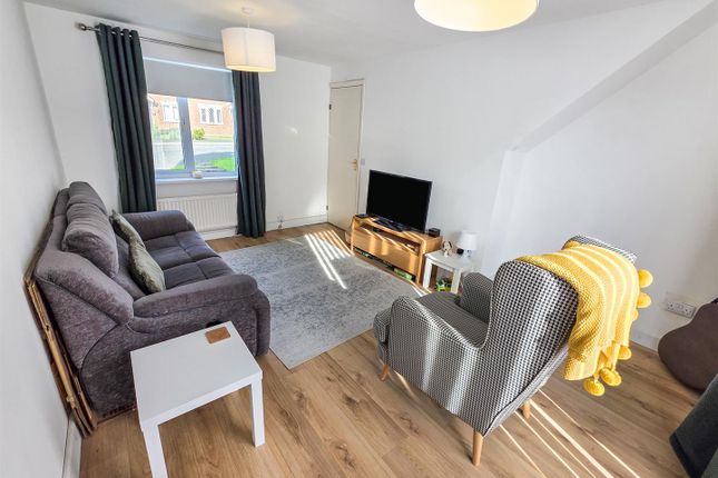 66, Charnwood Road, Corby photo 2