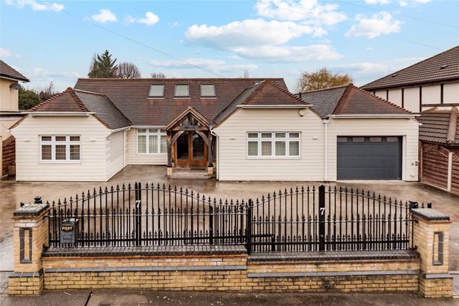 7, Poole Road, Hornchurch photo 3