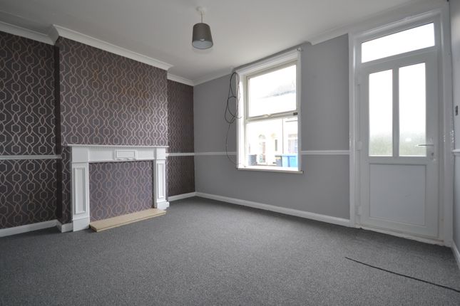 11, Egton Street, Hull photo 2