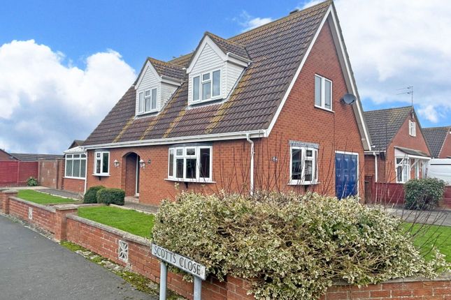 3-bed bungalow on Dorma Lodge, St. Valentines Way, Skegness, £325,000