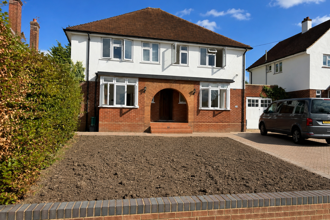 48, Ruden Way, Epsom Downs photo 2