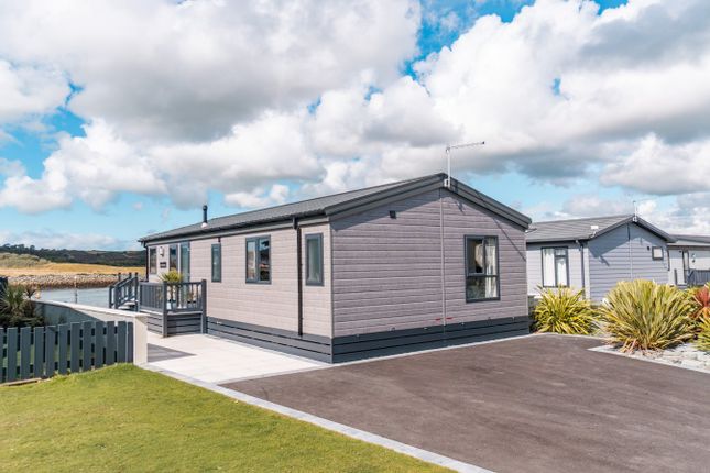 3-bed caravan on 8 Gimblet Rock Holiday Park, Pwllheli, £260,000