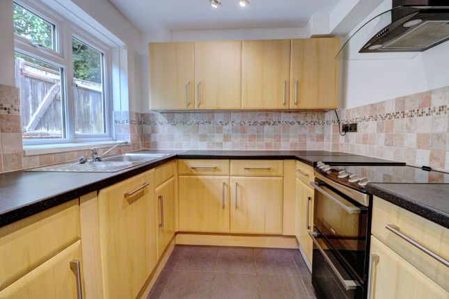 53, Middlebrook Road, Buckinghamshire photo 2