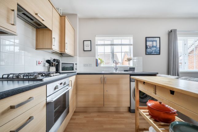 104, Violet Way, Ashford photo 4