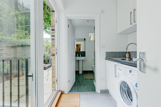 Amwell Street (17).Jpg