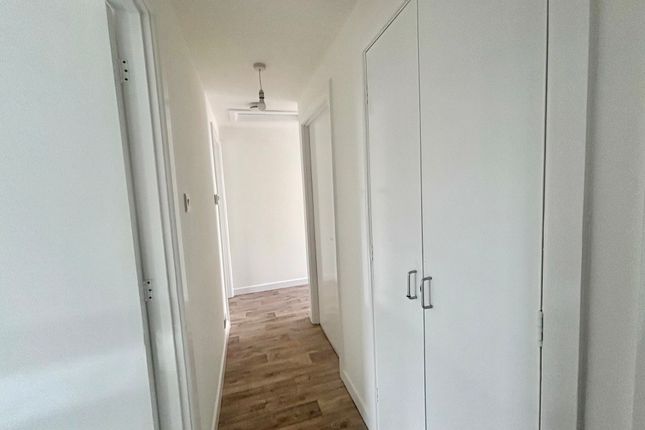 13B Market Street, morriston, SWANSEA photo 5